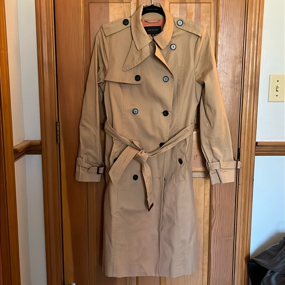 Ann Taylor Trench Coat, size 8, used - like new